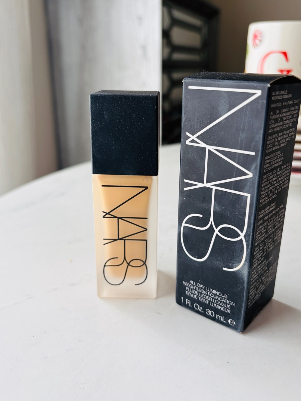 New with Box NARS All Day Luminous Weightless Foundation - Light 5 Fiji #6435